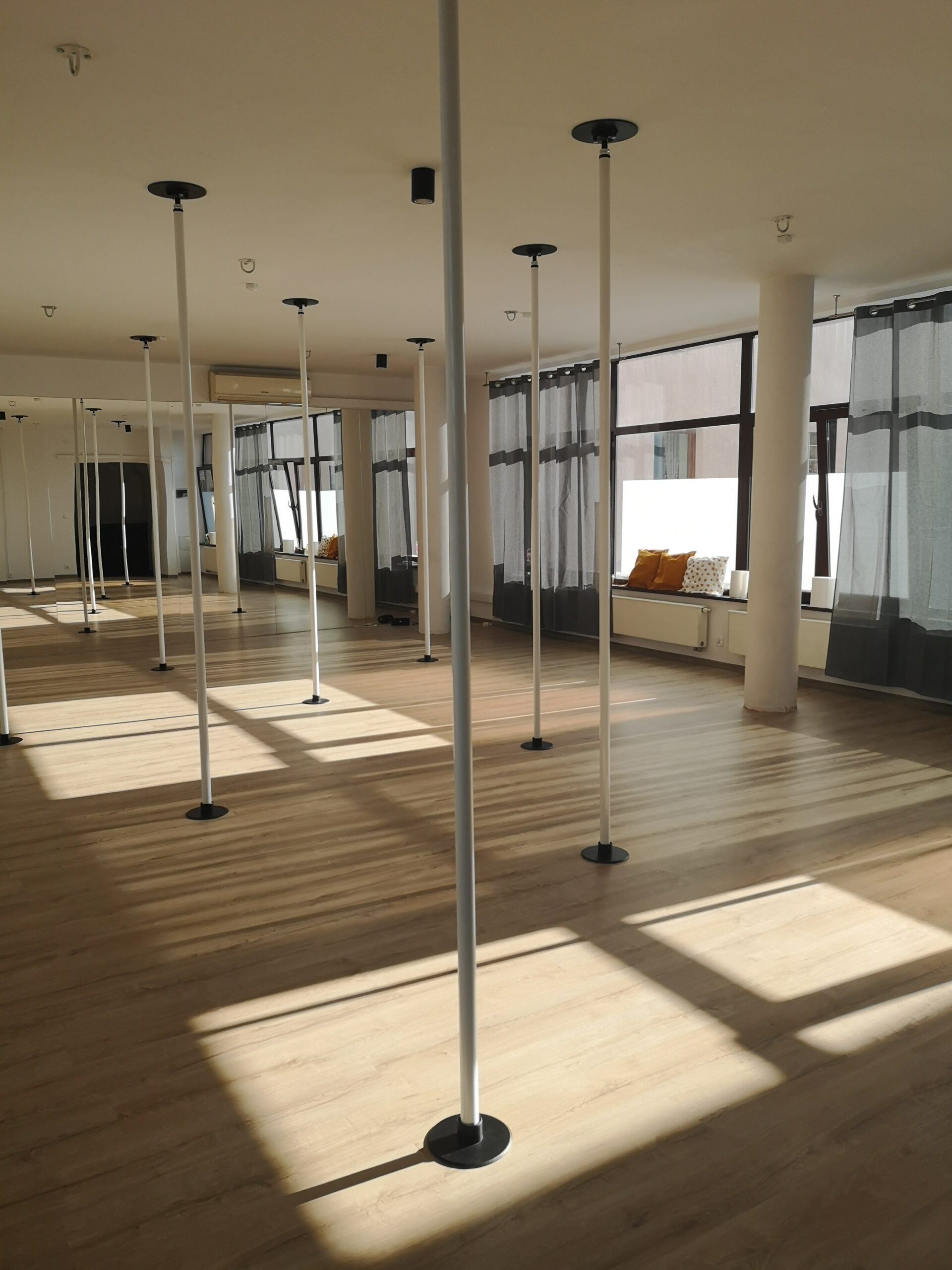 wynajem sali pole dance warszawa